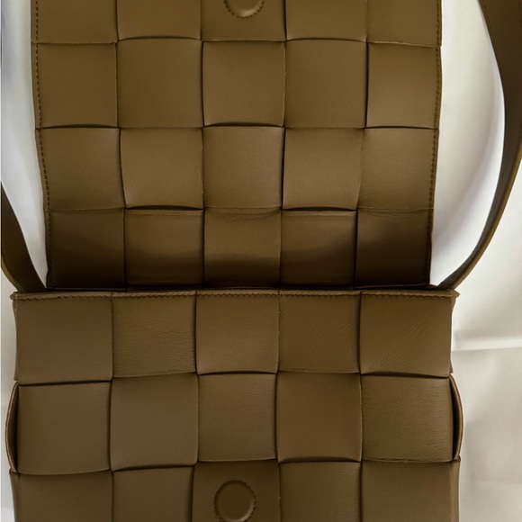 BOTTEGA VENETA CASSETTE BAG - Picture 3 of 3